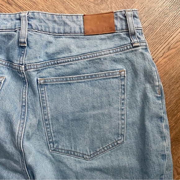 J. Crew Classic Straight Medium Wash Denim Jeans 32 - Picture 8 of 9